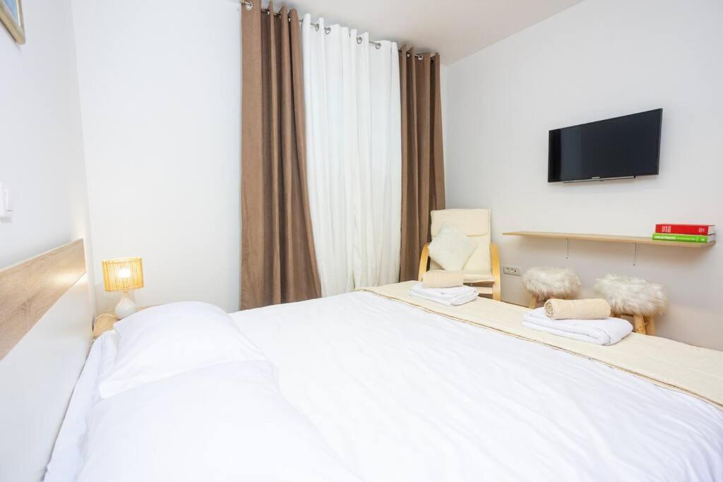 Bella Vista - Cozy Apartments With Easy Check-In And Free Parking سبليت المظهر الخارجي الصورة