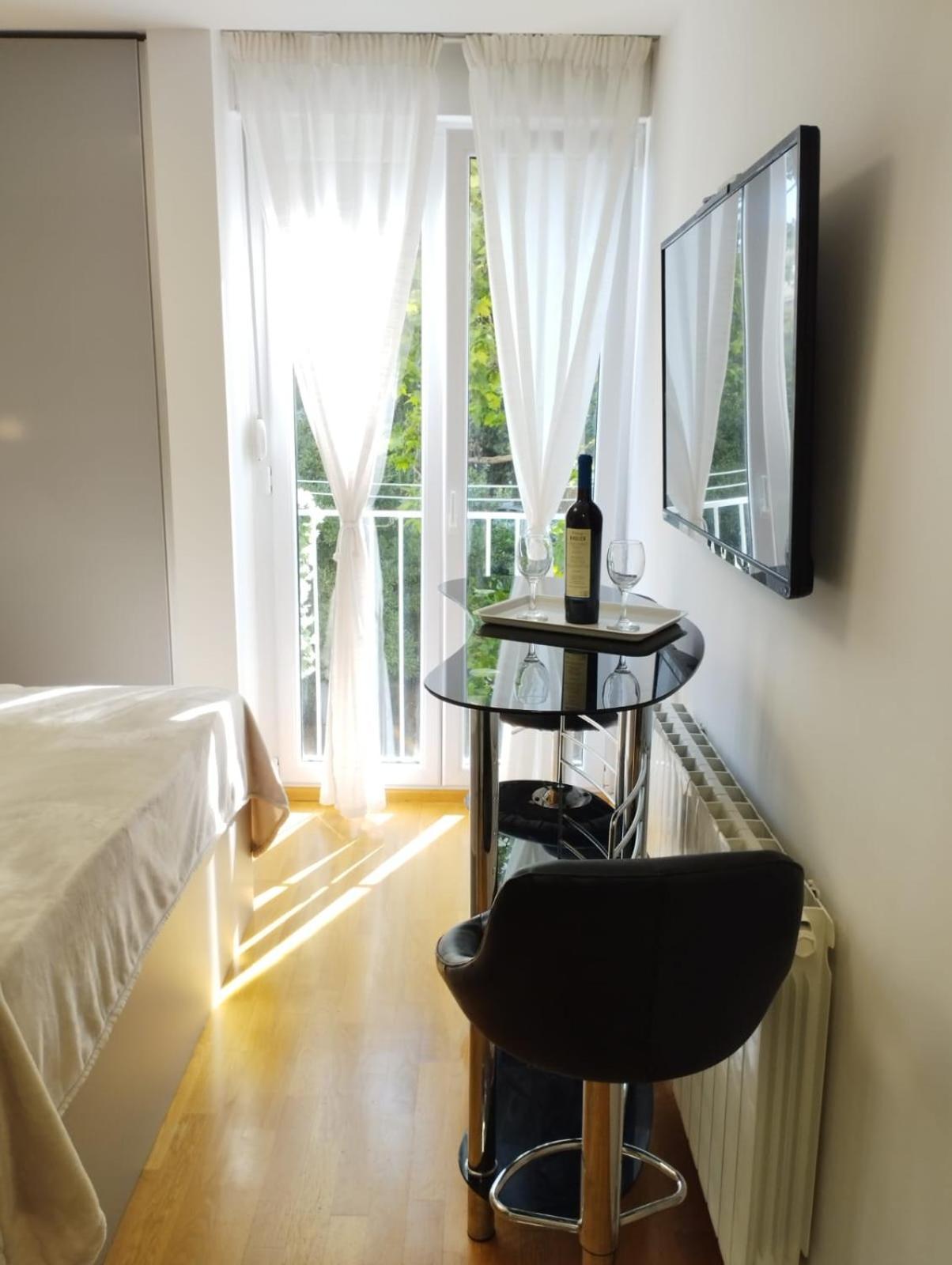 Bella Vista - Cozy Apartments With Easy Check-In And Free Parking سبليت المظهر الخارجي الصورة